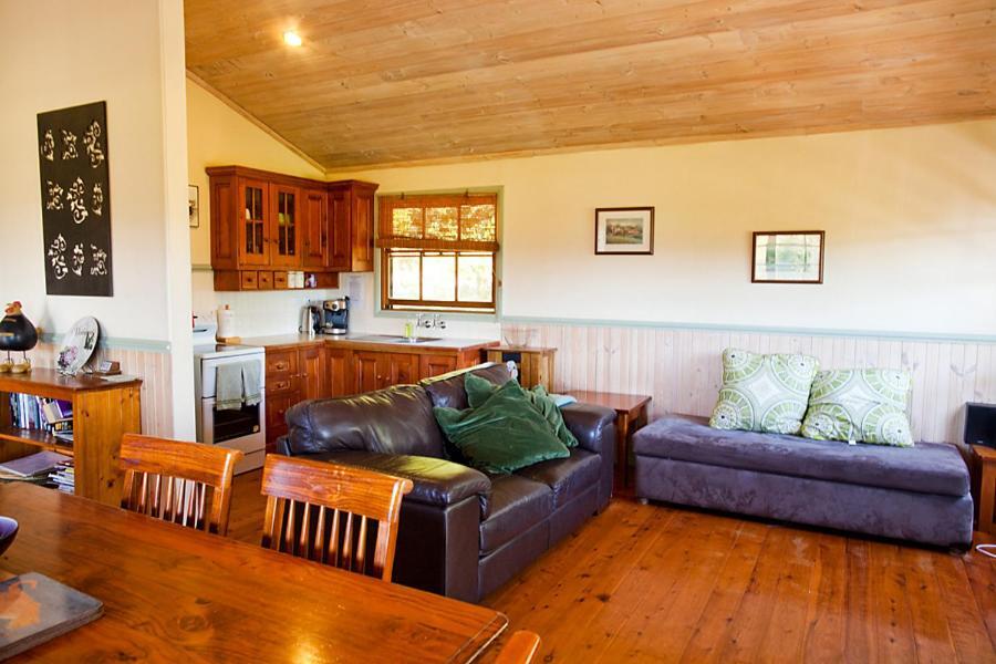 Minimbah Farm Cottages-Family Farmstay- Choose From 2 & 3 Bedroom Cottages And 6 Bedroom House Kangaroo Valley Eksteriør bilde