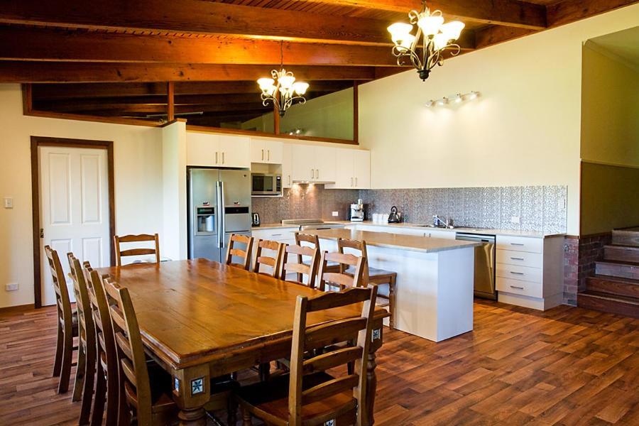 Minimbah Farm Cottages-Family Farmstay- Choose From 2 & 3 Bedroom Cottages And 6 Bedroom House Kangaroo Valley Eksteriør bilde